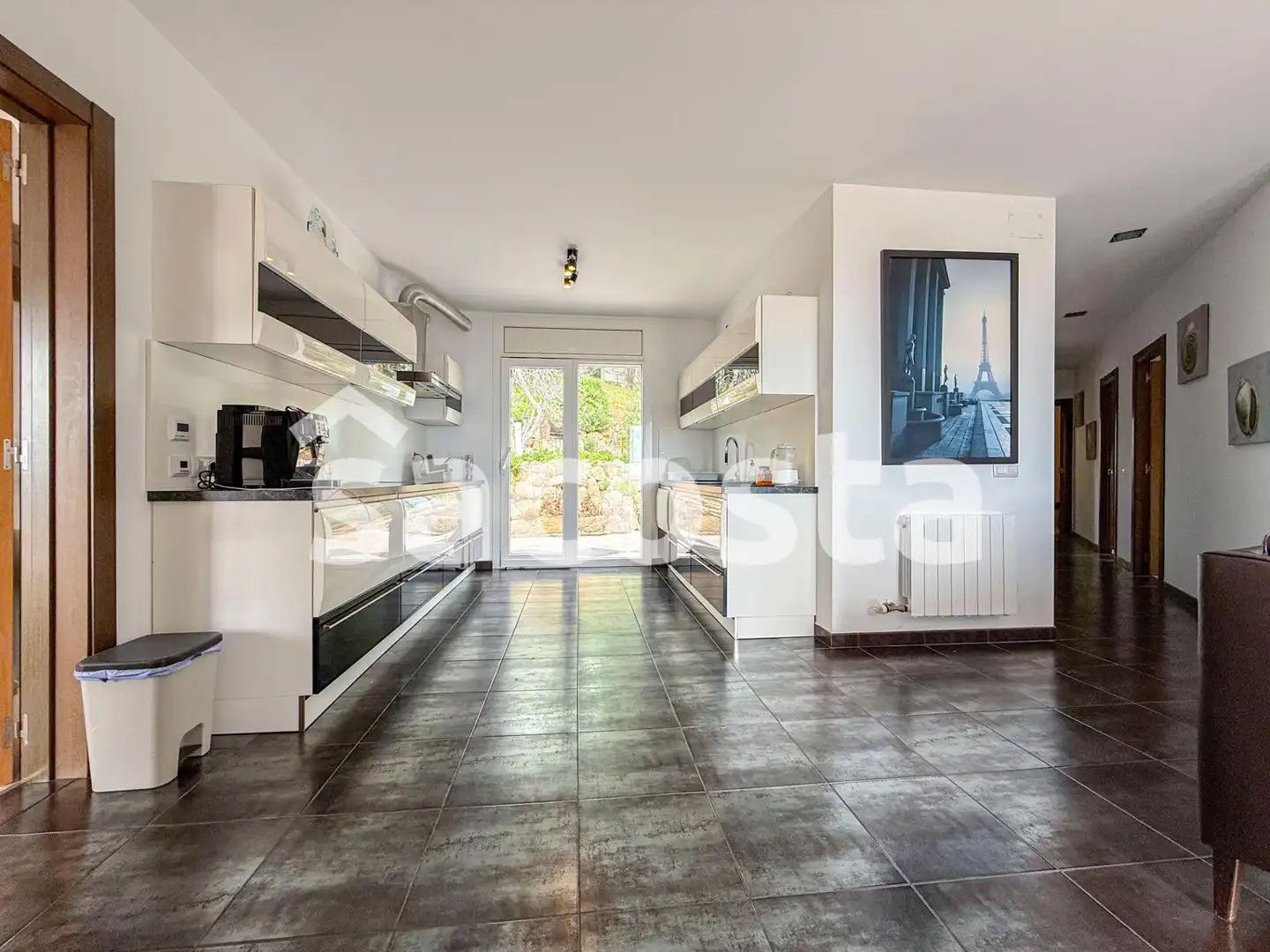 Küche von Haus oder Chalet zum Verkauf in Lloret de Mar mit Klimaanlage, Heizung und Privatgarten