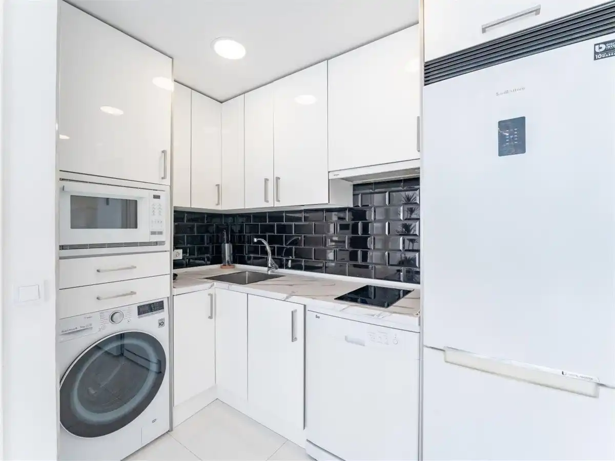 Kitchen of Apartments for sale in Benalmádena  with Air Conditioner and Community pool