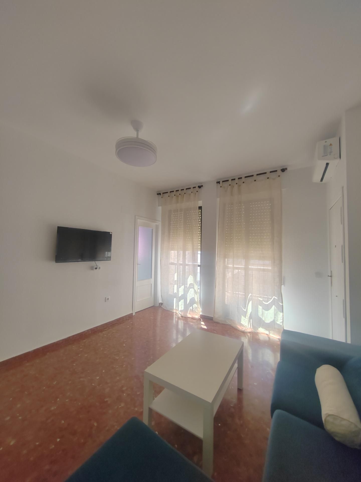 Apartament de lloguer a Ctra. Circunvalación - La Magdalena