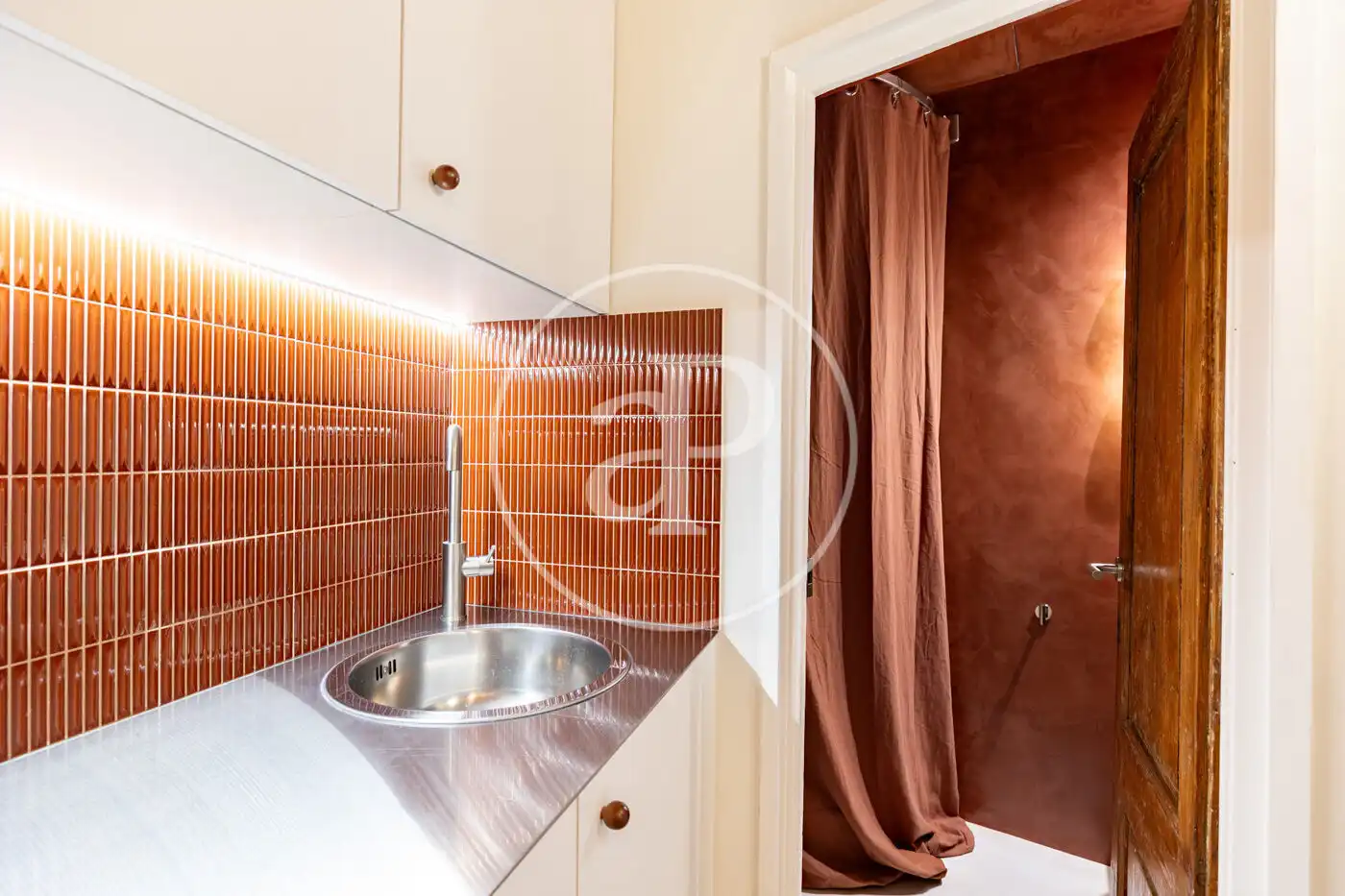 Bathroom of Flat for sale in Barcelona  with Air Conditioner, Heating and Furnished