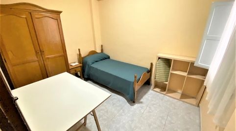 Photo 3 of Flat for rent in Reyes Huertas, Centro, Cáceres Capital