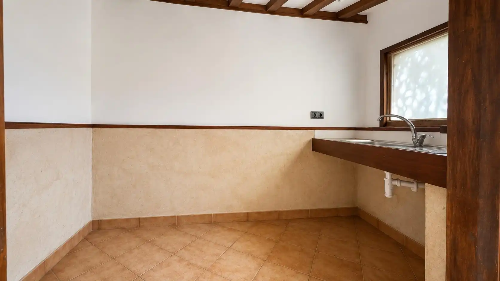 Badezimmer von Haus oder Chalet zum Verkauf in Comillas (Cantabria) mit Heizung und Balkon