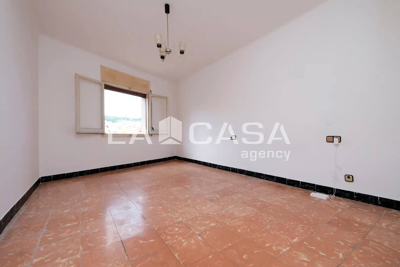 Piso en venta en Barcelona con Balcón
