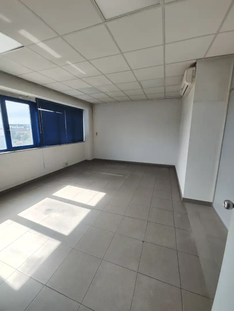 Gewerbefläche zur Miete in Campus Norte - San Caetano