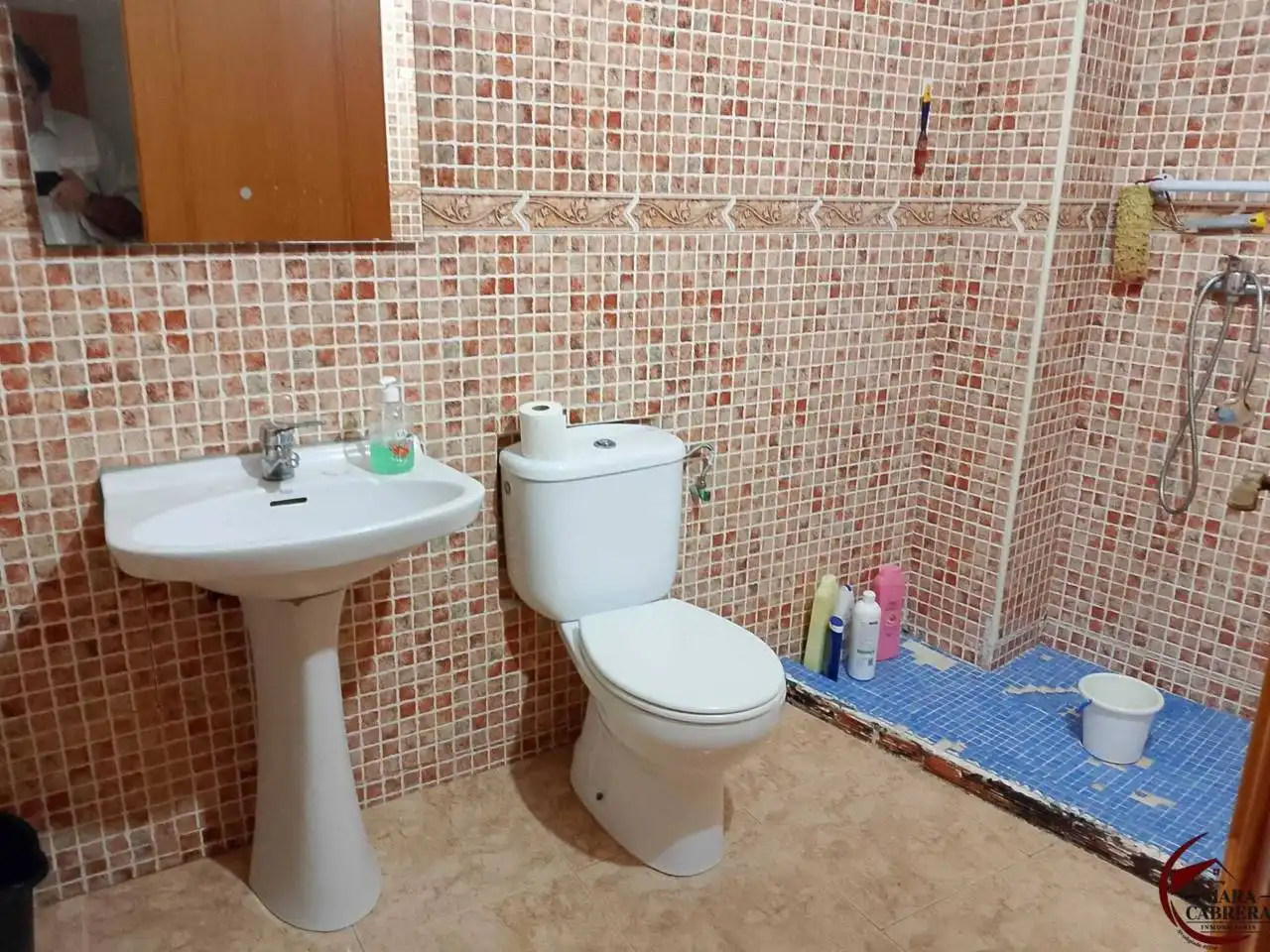 Bany de Casa adosada en venda en Oliva amb Aire condicionat, Jardí privat i Terrassa