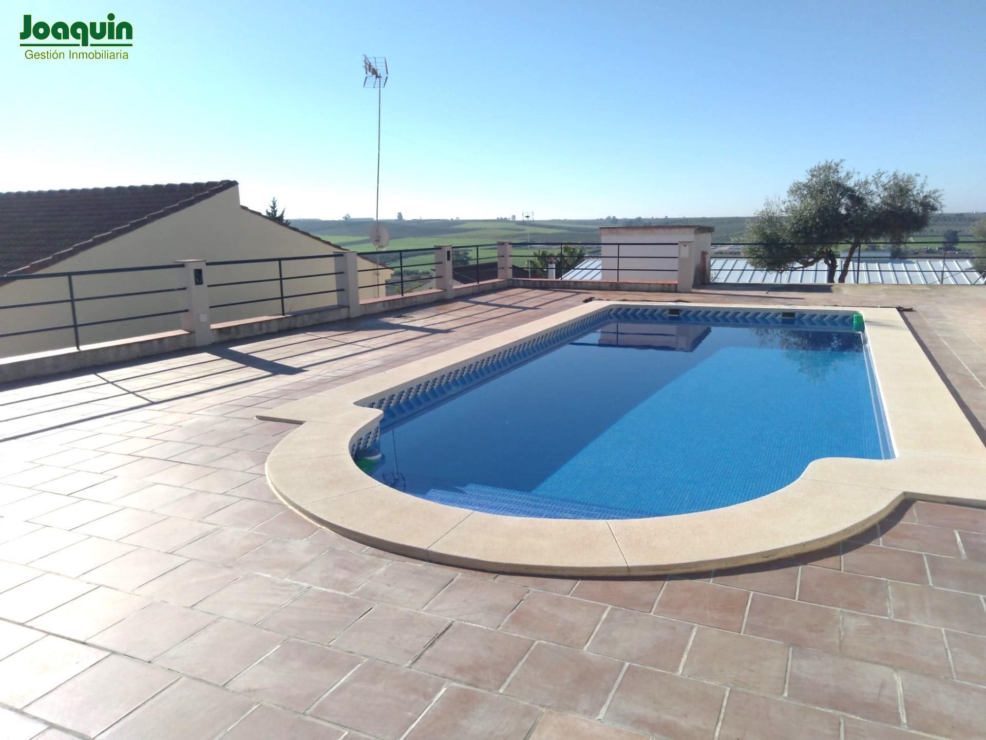 House or chalet for sale in La Carlota