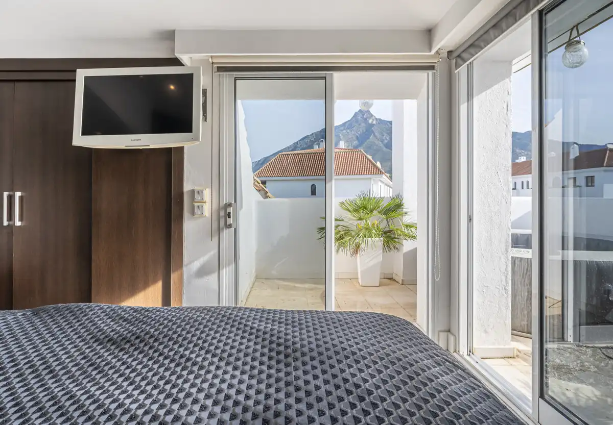 Penthouse with terrace for sale in Milla de Oro, imagen 28