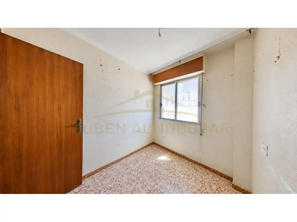 Wohnung mit Aufzug zum Verkauf in Calle Rey Don Felipe Ii 7, imagen 15