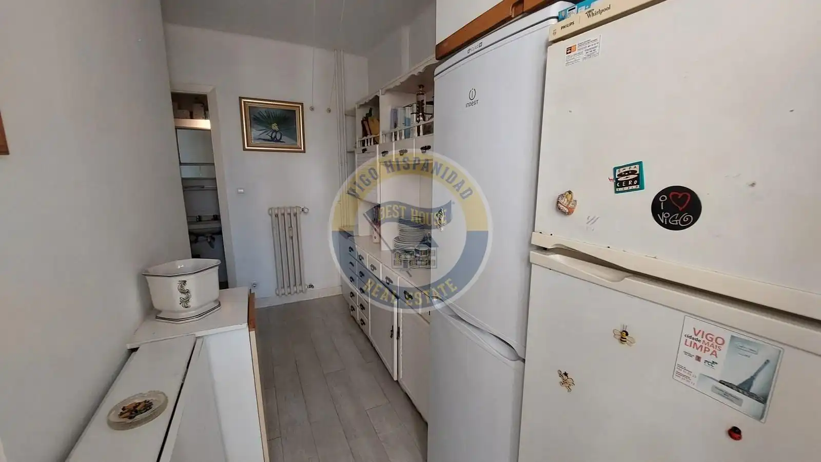 Kitchen of Flat for sale in Vigo   with Heating, Terrace and Storage room