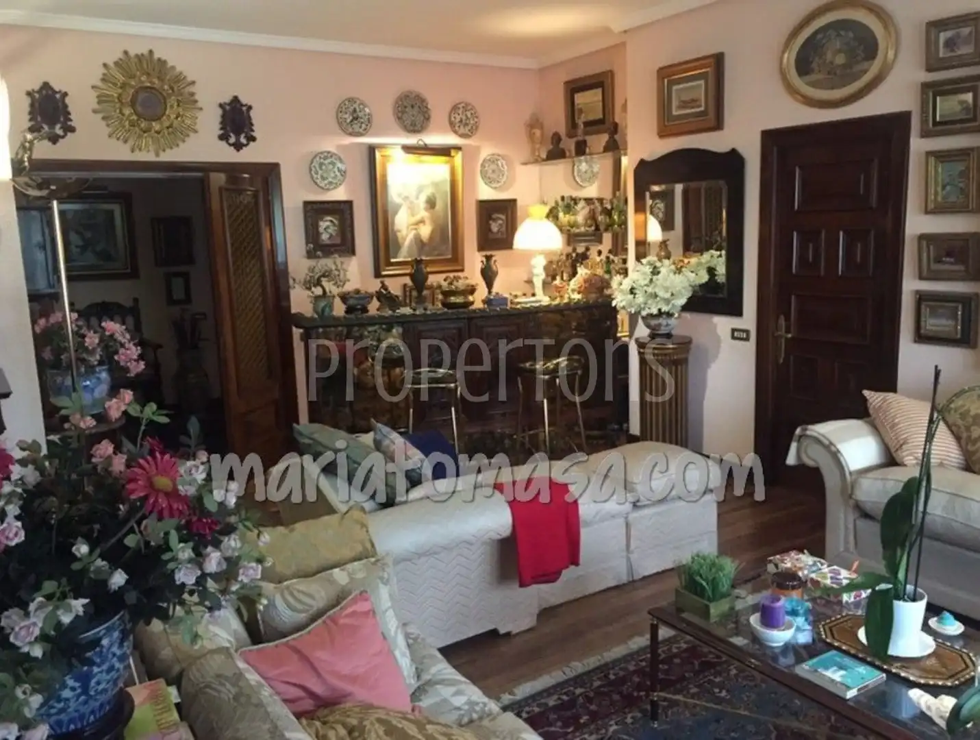 Living room of Flat for sale in Getxo 