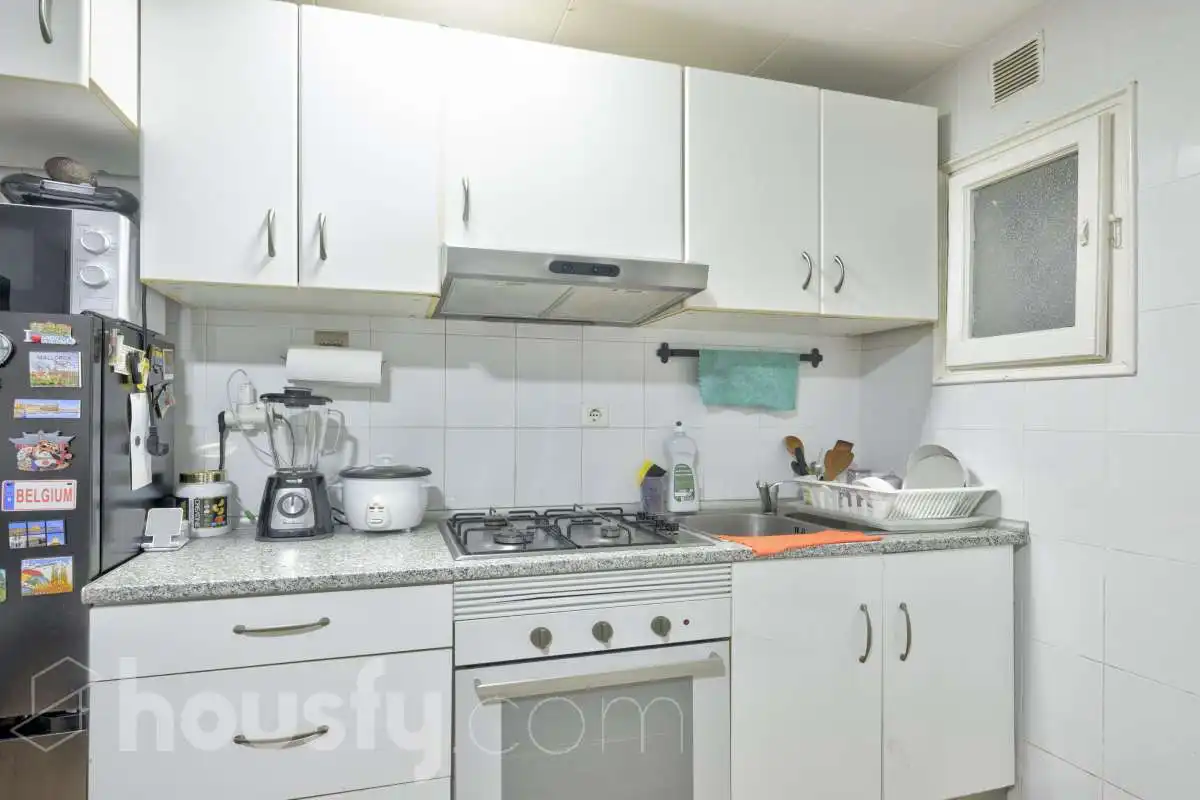 Cocina de Piso en venta en Barcelona con Parquet