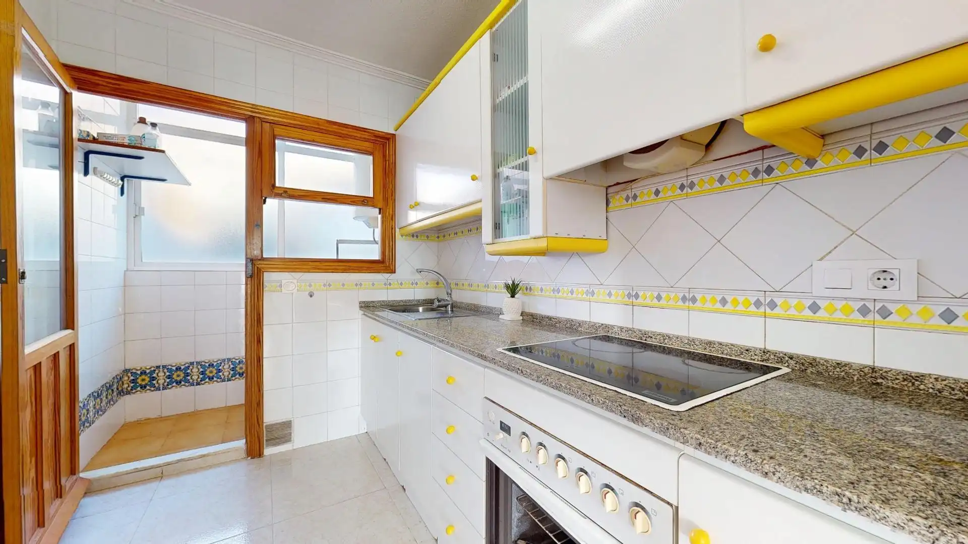 Cocina de Apartamento en venta en Pilar de la Horadada con Terraza