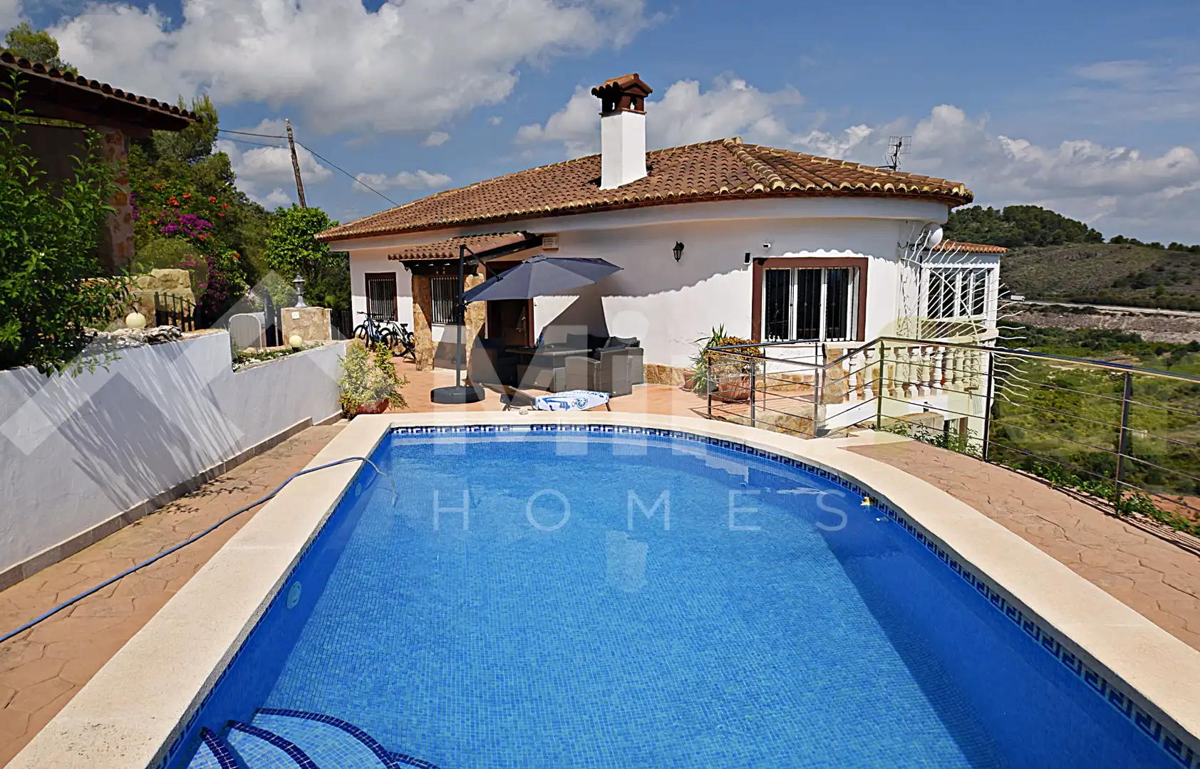 Detached house with terrace for sale in La Font d'en Carròs