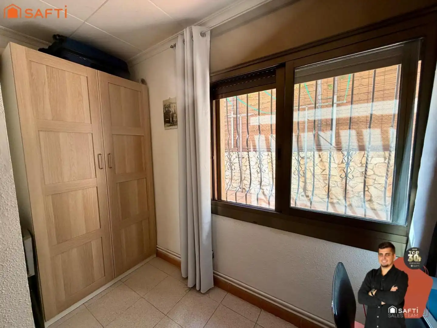 Habitación de Casa o chalet en venta en Pineda de Mar con Terraza y Balcón