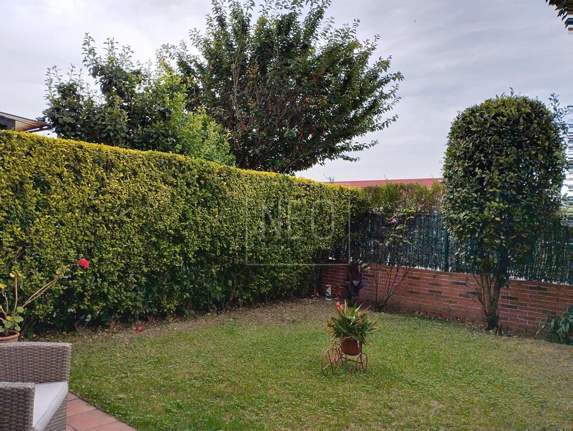 Garden of Single-family semi-detached for sale in Gijón   with Heating, Private garden and Parquet flooring