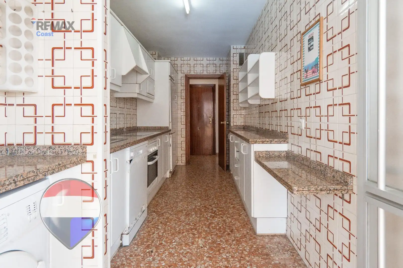 Küche von Wohnung zum Verkauf in Rincón de la Victoria mit Privatgarten, Terrasse und Gemeinschaftspool