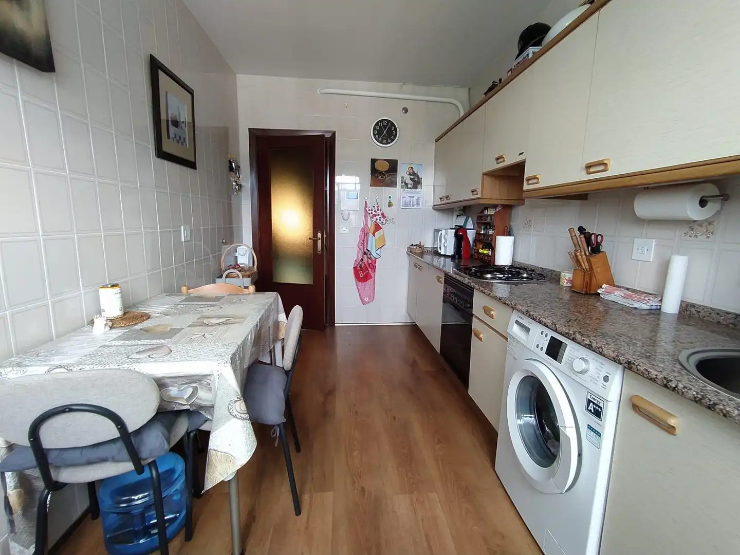 Cocina de Piso en venta en Ponferrada con Calefacción, Terraza y Trastero