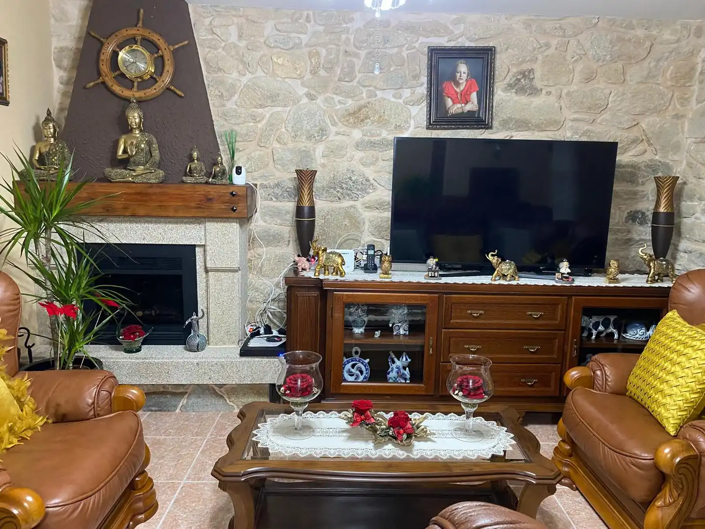 Sala d'estar de Casa o xalet en venda en Muros amb Aire condicionat, Calefacció i Jardí privat