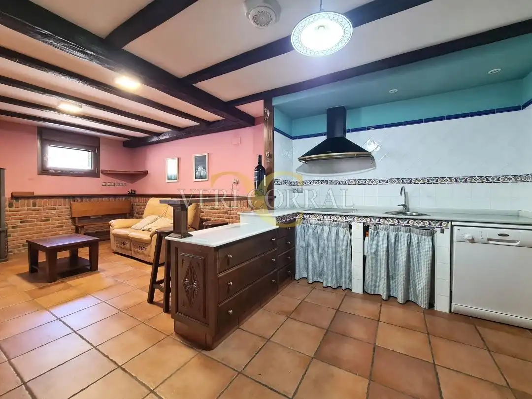 Cocina de Casa o chalet en venta en Oviedo  con Calefacción, Jardín privado y Terraza