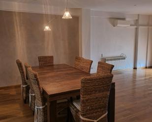 Dining room of Flat to rent in  Barcelona Capital  with Heating, Terrace and Oven