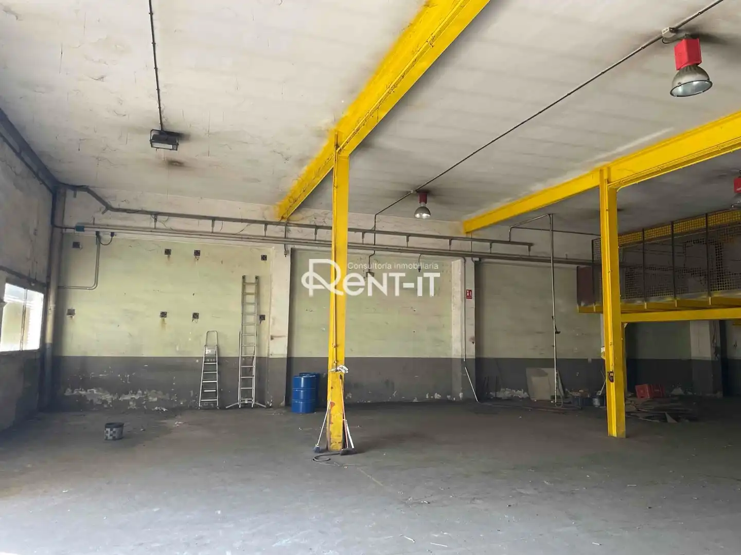 Industrial building for sale in Ferrocarril, imagen 12