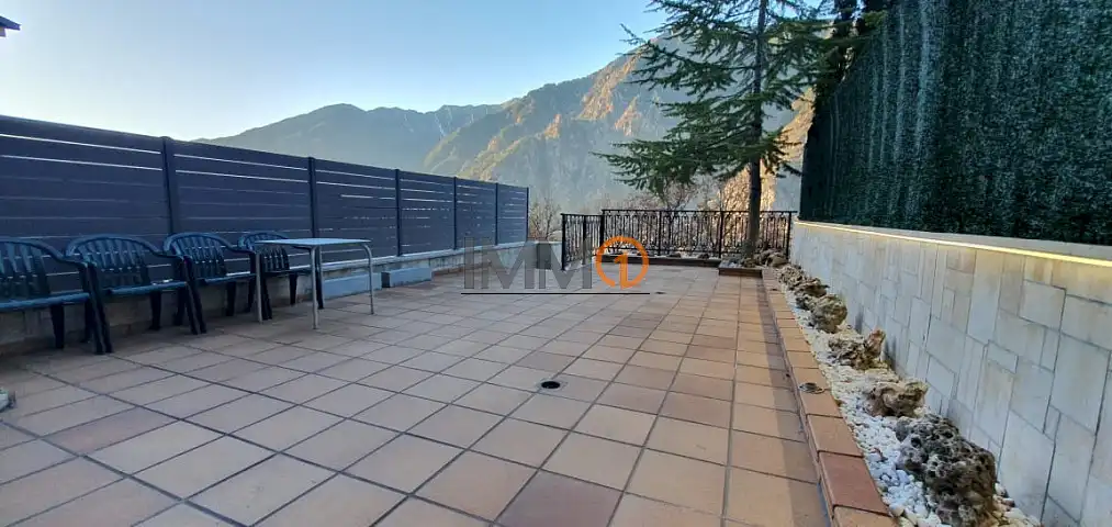 Casa aparellada en venda a Centro, imagen 37
