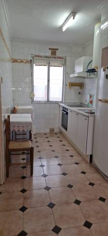 Piso en Alquiler en Calle Aragón en El Carbayedo - El Quirinal