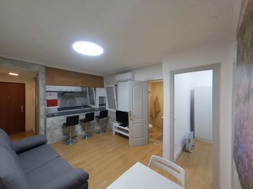 Appartamento con ascensore in affitto a Calle de San Isidoro de Sevilla