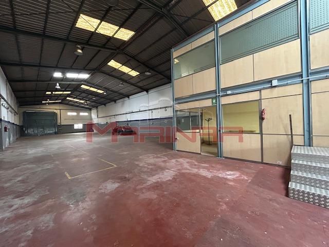 Vista exterior de Nau industrial de lloguer en Seseña