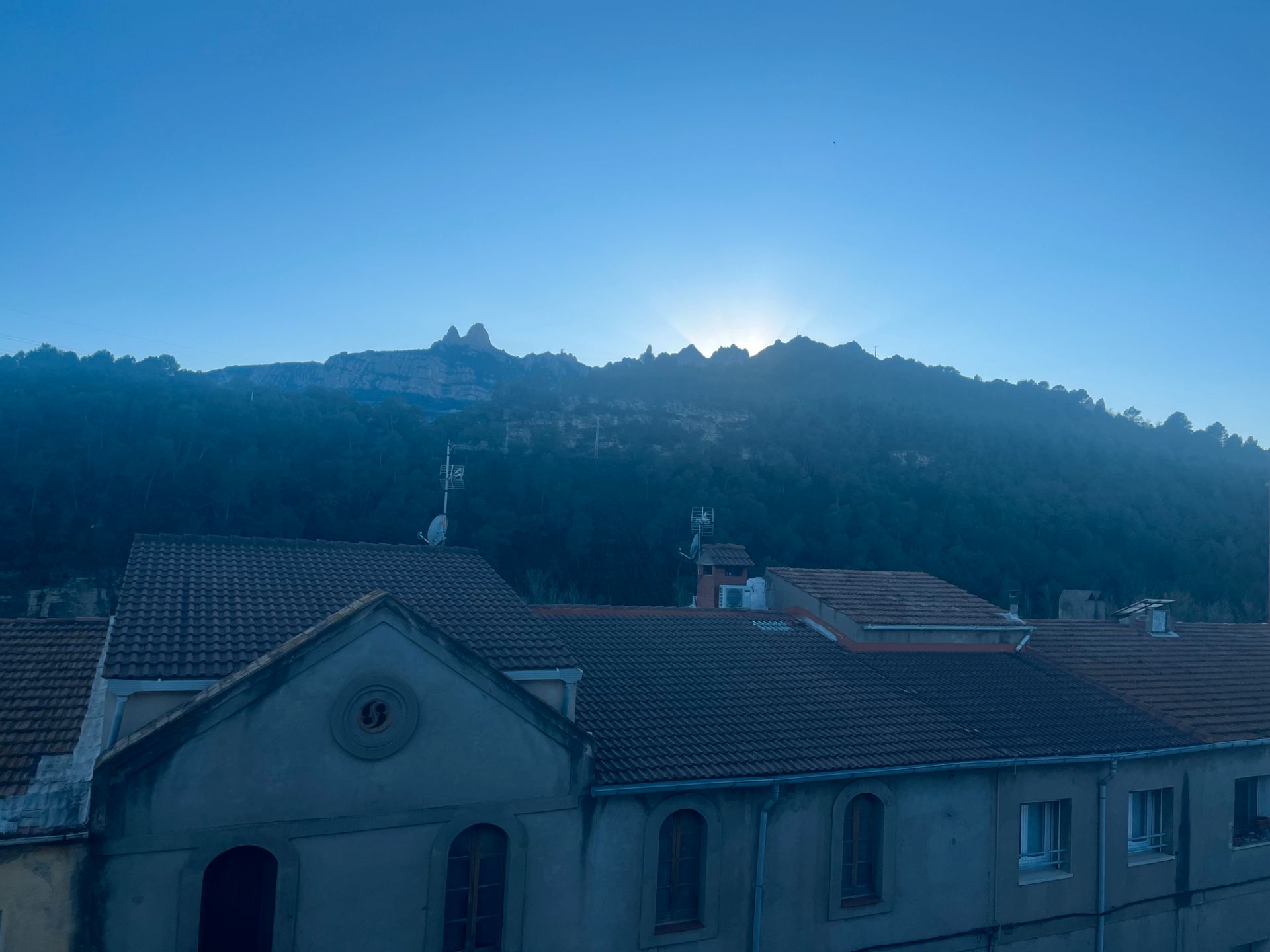 Vista exterior de Àtic en venda en Castellbell i el Vilar amb Calefacció i Balcó