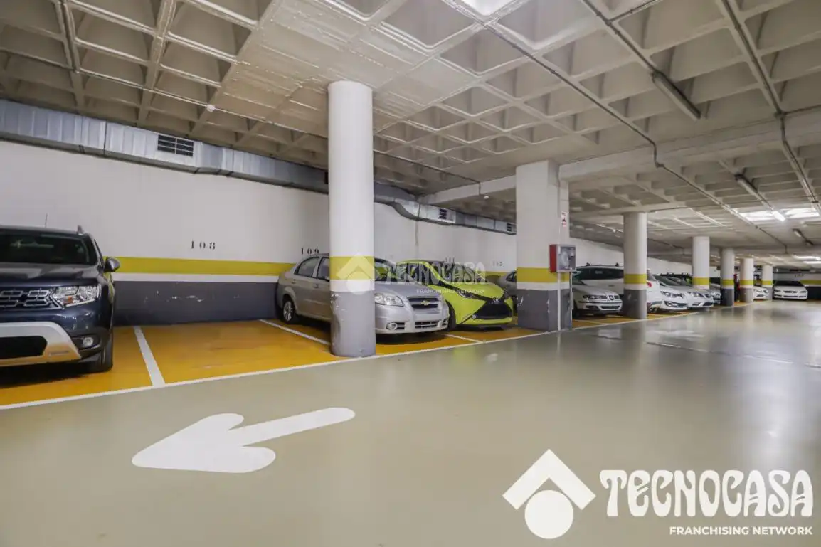 Parking de Piso en venta en Santa Coloma de Gramenet