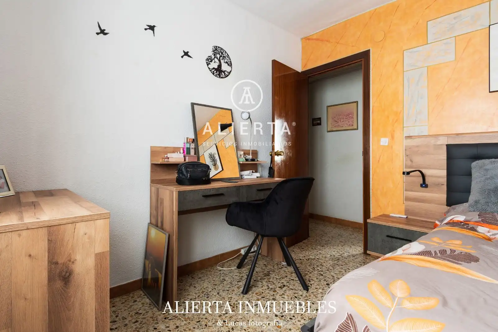 Bedroom of Flat for sale in Zaragoza  with Heating, Terrace and Swimming Pool