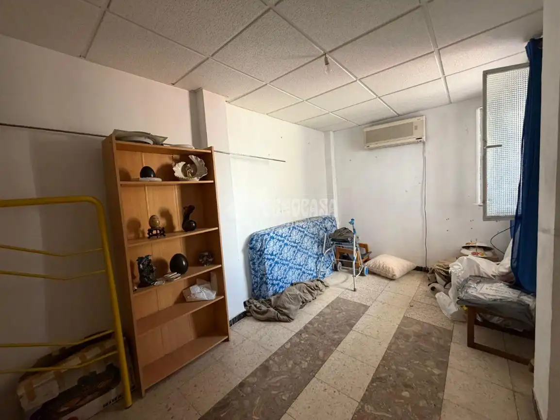 Houses for sale in Sevilla  with Terrace and Balcony
