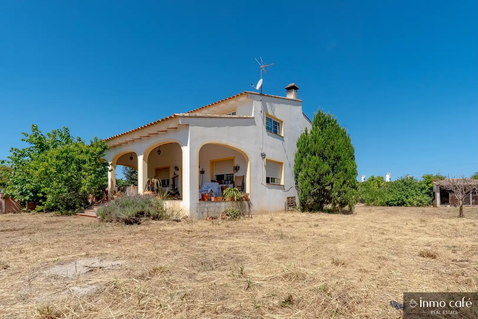 Exterior view of Houses for sale in Canals  with Terrace