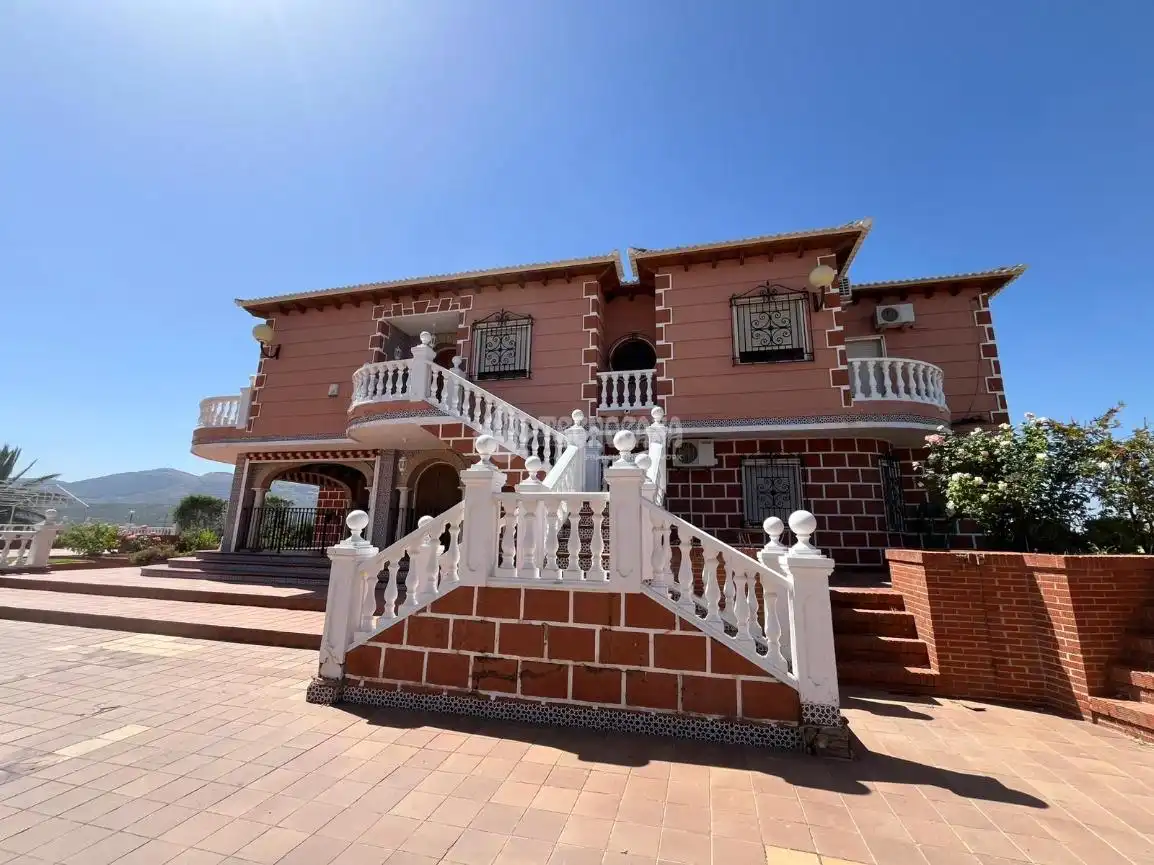 Haus mit Terrasse zum Verkauf in Torredonjimeno, imagen 32