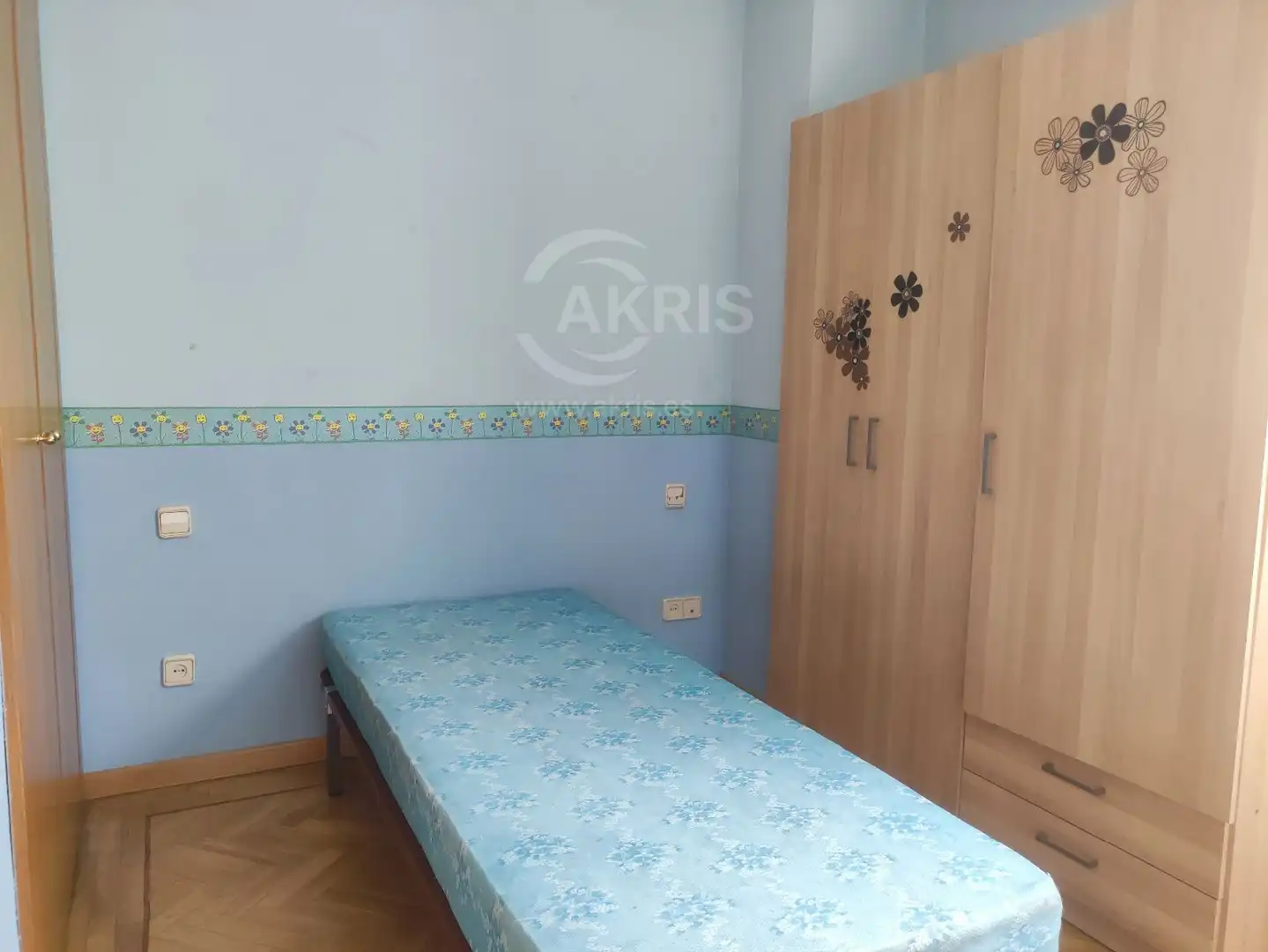 Bedroom of Flat for rent in Toledo  with Air Conditioner, Heating and Furnished