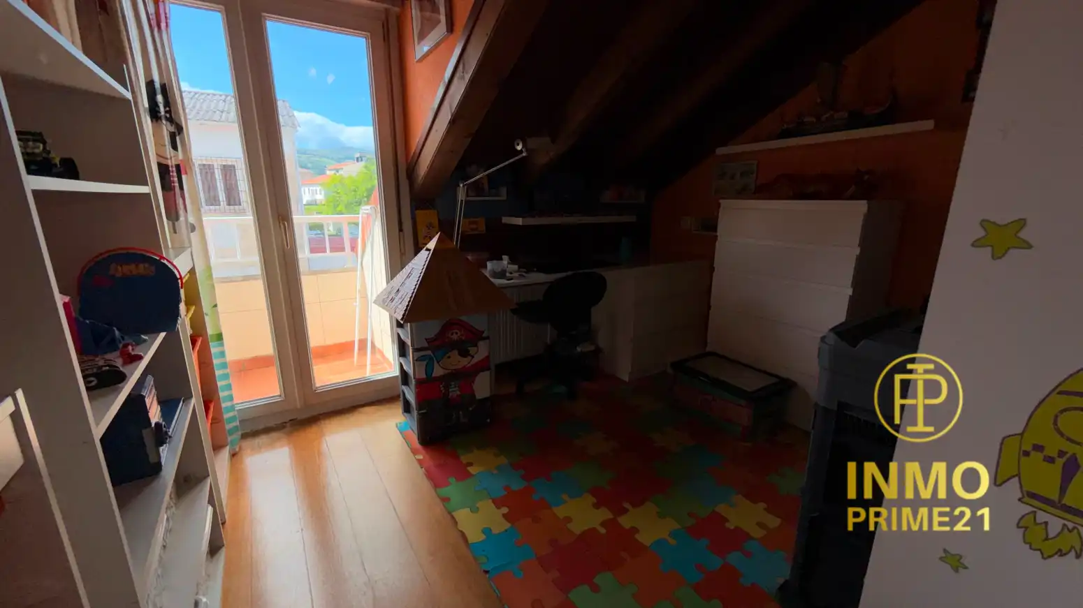 Terrassa de Pis en venda en Torrelavega  amb Aire condicionat, Calefacció i Parquet