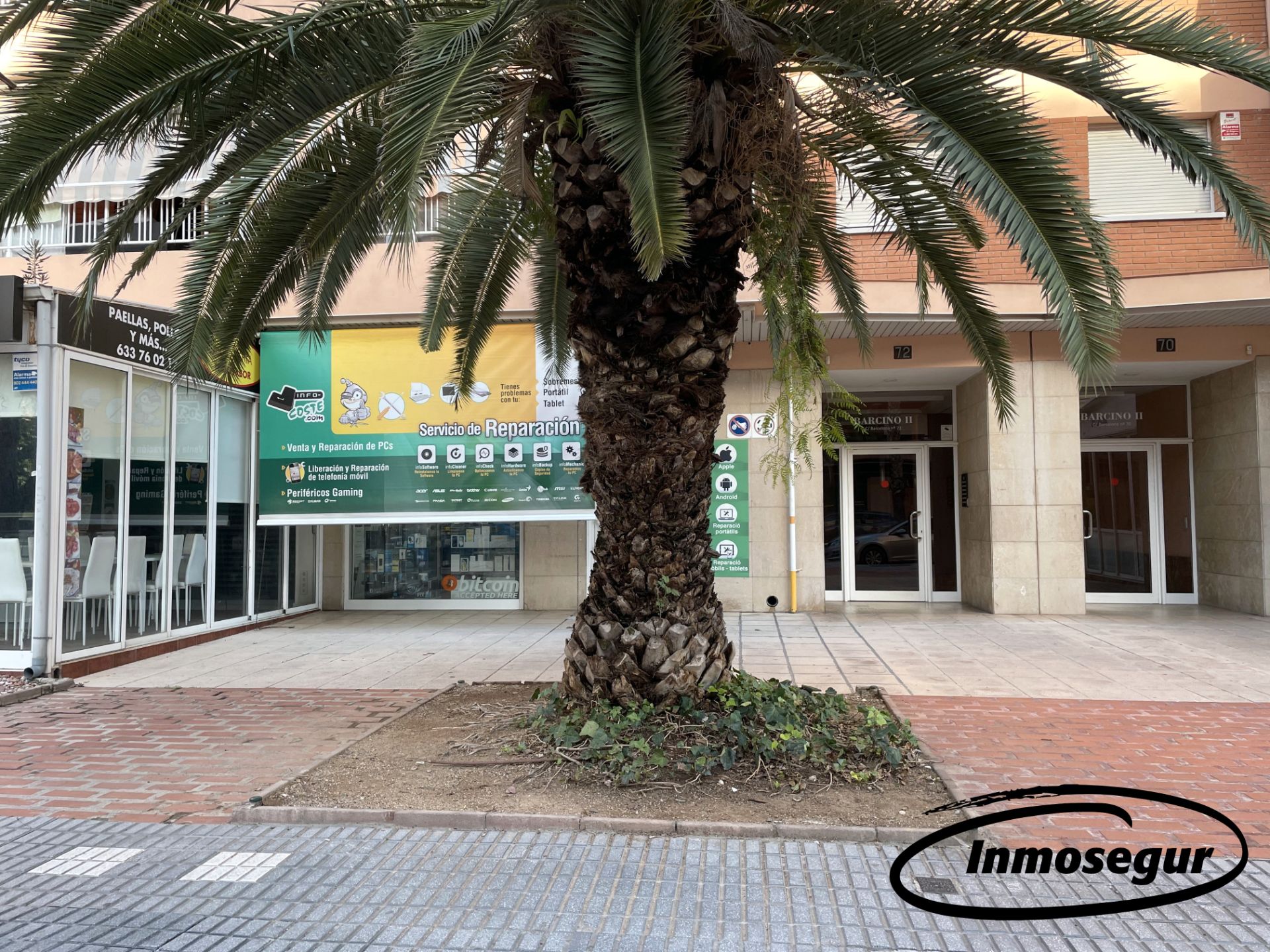 Vista exterior de Local en venda en Salou amb Aire condicionat i Parquet