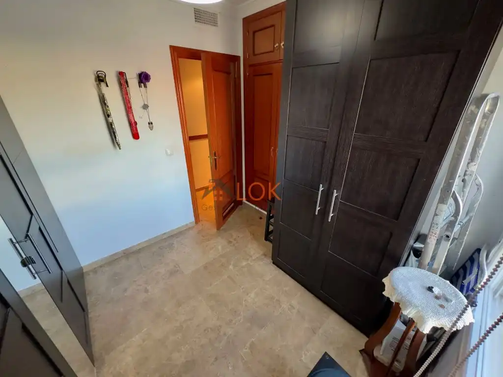 Habitación de Piso en venta en Málaga con Aire acondicionado, Jardín privado y Terraza