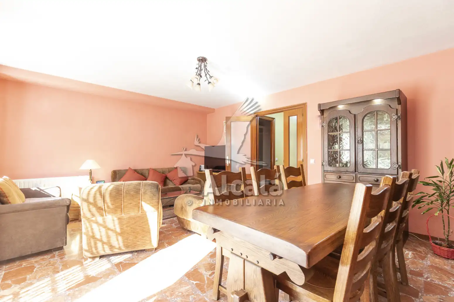 Esszimmer von Einfamilien-Reihenhaus zum Verkauf in Alcalá de Henares mit Heizung, Parkett und Schwimmbad