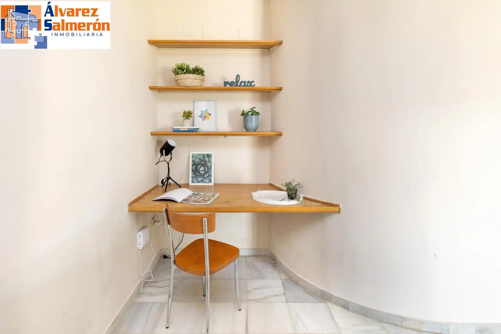 Bedroom of Houses for sale in Granada  with Air Conditioner, Private garden and Terrace