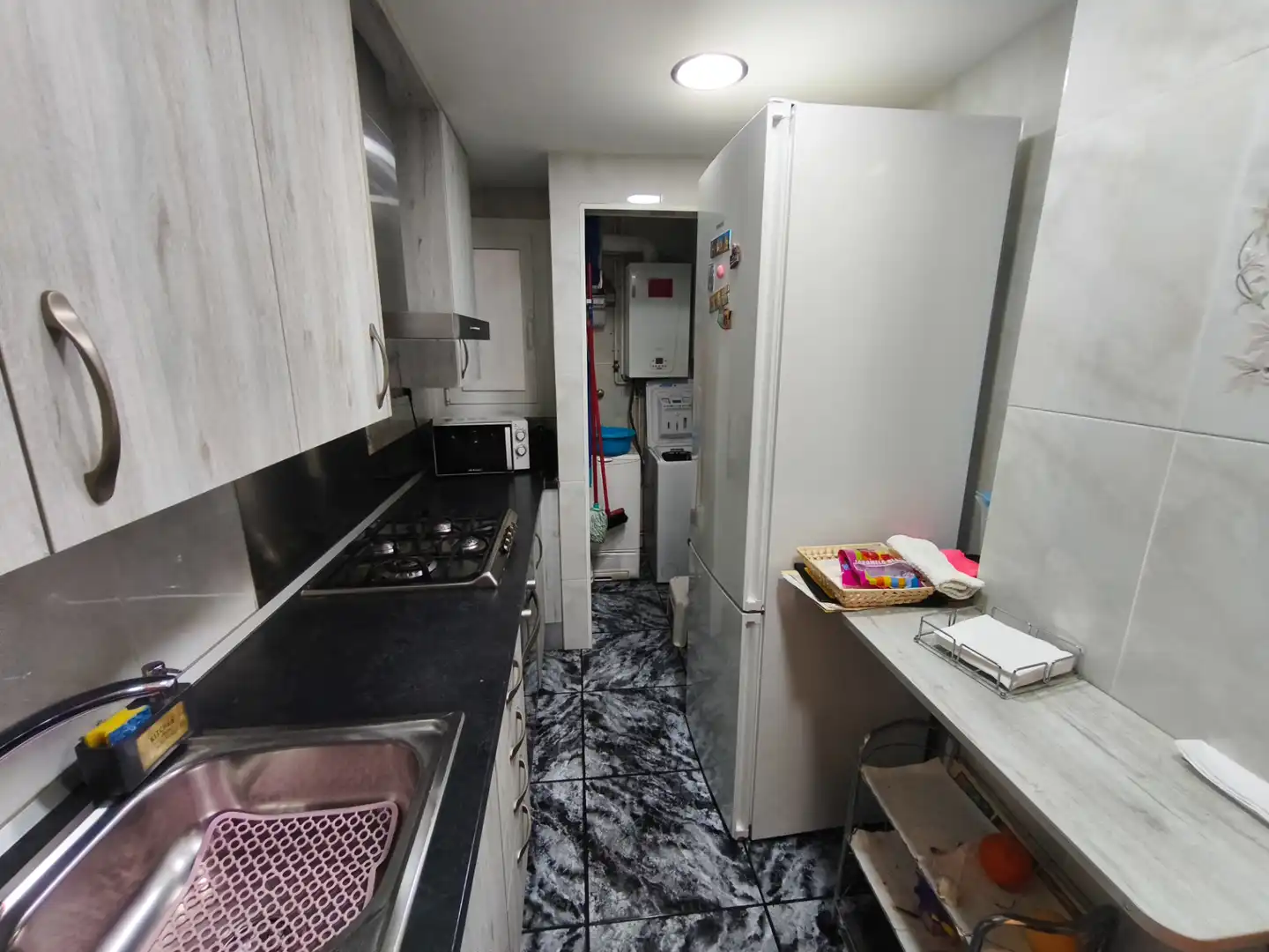 Cocina de Apartamento en venta en Sant Adrià de Besòs con Aire acondicionado, Calefacción y Terraza