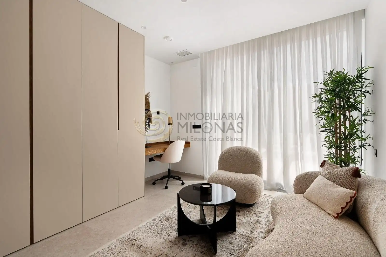 Sala de estar de Casa o chalet en venta en La Nucia con Aire acondicionado, Jardín privado y Terraza