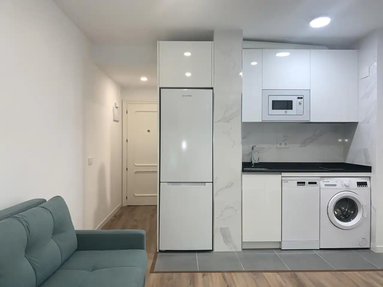 Kitchen of Study for rent in Madrid  with Air Conditioner, Terrace and Furnished
