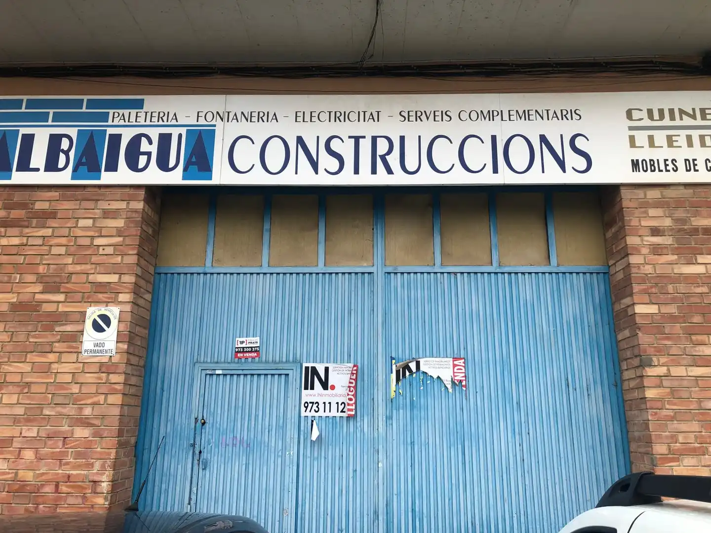 Gewerbefläche zum Verkauf in Carrer Almirall Folch