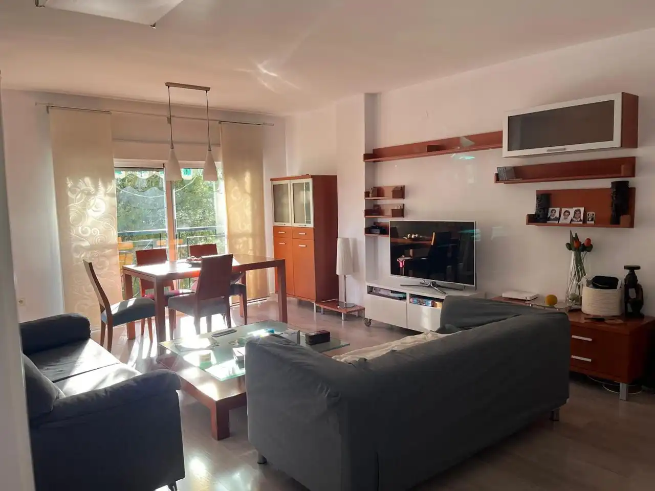 Sala d'estar de Pis de lloguer en Málaga amb Terrassa i Moblat