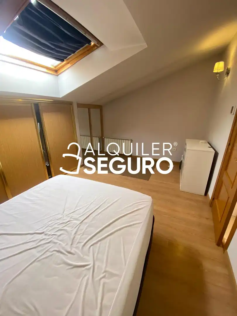 Habitación de Casa o chalet de alquiler en Guadalajara con Aire acondicionado, Calefacción y Terraza