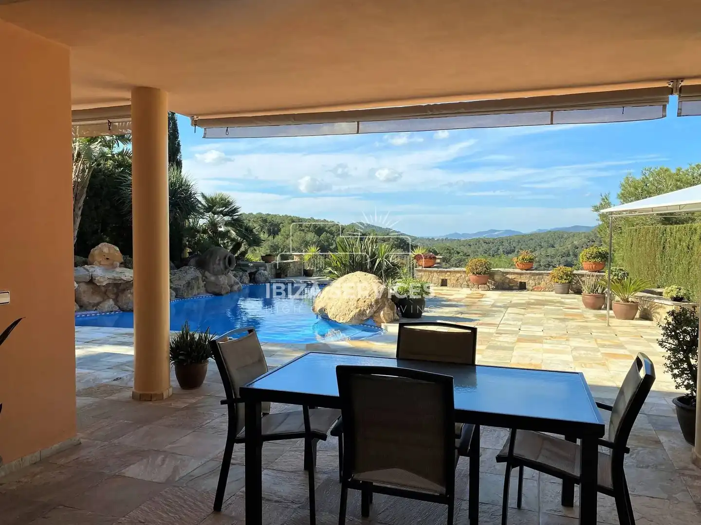 Chalet con piscina en venta en Roca Llisa, imagen 4