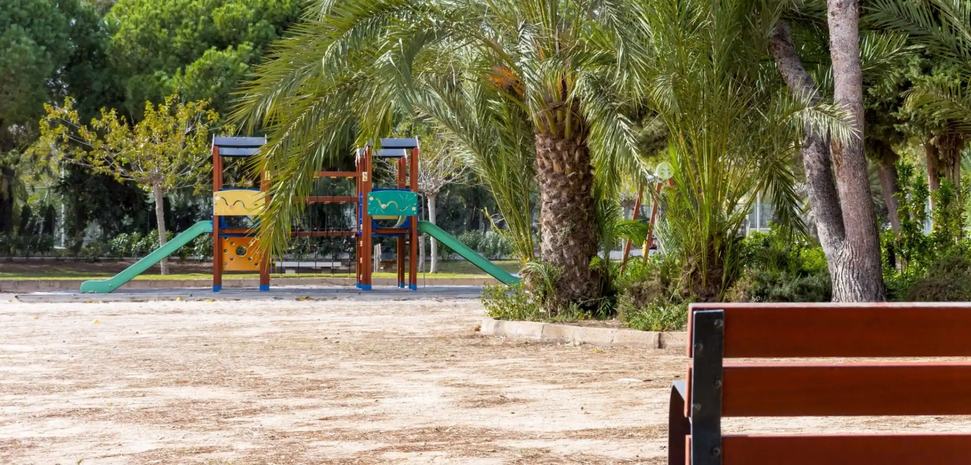 Jardí de Casa o xalet en venda en Orihuela amb Aire condicionat, Terrassa i Moblat