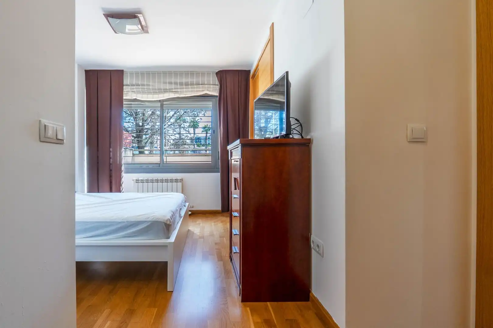 Bedroom of Flat for sale in Granada  with Air Conditioner, Heating and Private garden
